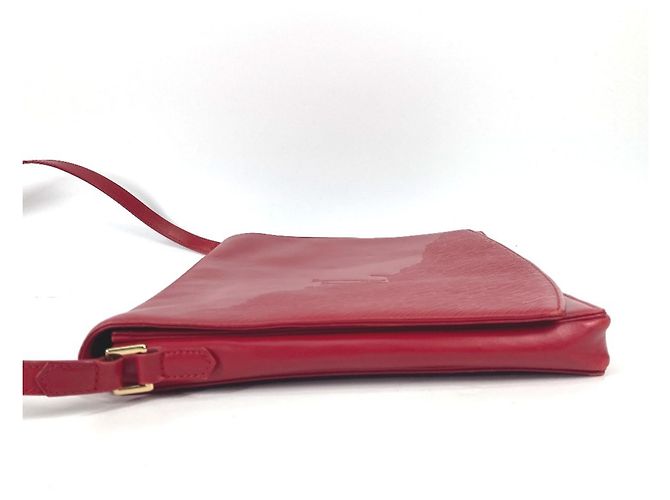 Borsa a Spalla Louis Vuitton Opera Delph Flap Rosso - vista 4