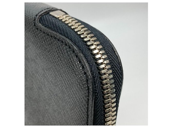 Borsa Louis Vuitton Taiga Vladimir Nero - vista 11