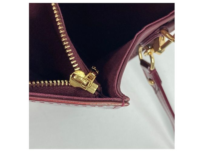 Borsa 2 in 1 Rossmore PM in Monogram Vernis di Louis Vuitton Rosso Porpora - vista 15
