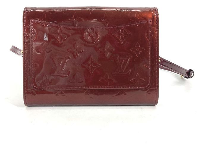 Borsa 2 in 1 Rossmore PM in Monogram Vernis di Louis Vuitton Rosso Porpora - vista 2