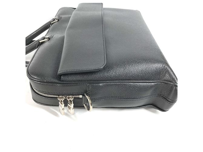 Borsa 2 in 1 Alex in Taiga di Louis Vuitton Nero Grigio - vista 9