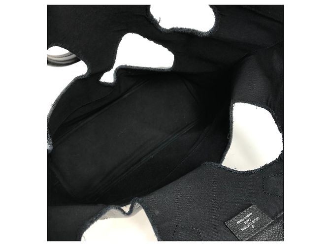 Borsa a spalla Monogram Empreinte in collaborazione con Rei Kawakubo di Louis Vuitton - vista 7