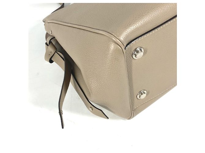 Borsa Mila MM 2 in 1 Louis Vuitton Marrone Grigio - vista 8