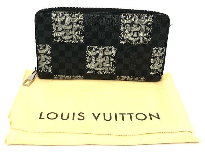 Louis Vuitton Damier Graphite Long Wallet Black - view 14