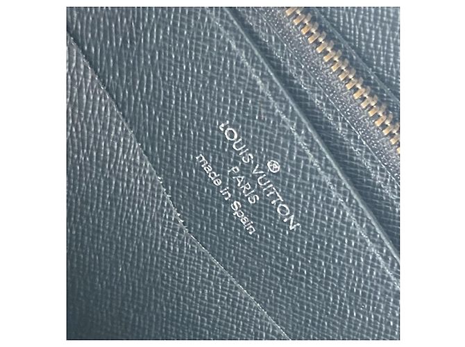 Louis Vuitton Monogram Eclipse Long Wallet Black - view 13