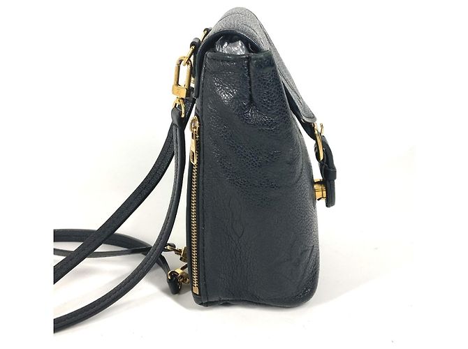 Zaino Tiny Monogram Empreinte Louis Vuitton Nero - vista 3