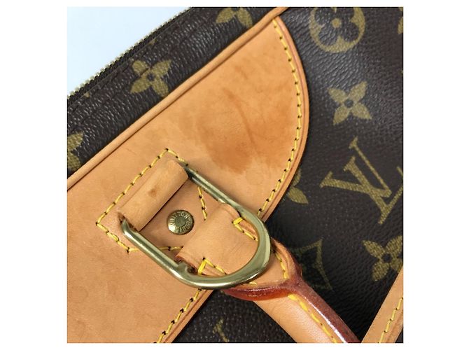 Borsa 2 in 1 Louis Vuitton Monogram Alize 24 Van Quatre Marrone - vista 15