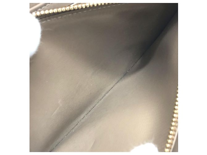 Carteira Zippy Monogram Embossada Louis Vuitton Bege - vista 10