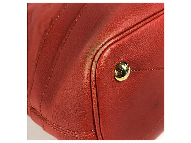 Borsa a Spalla Bucket Citadines PM in Monogramma Empreinte Louis Vuitton Rosso - vista 5