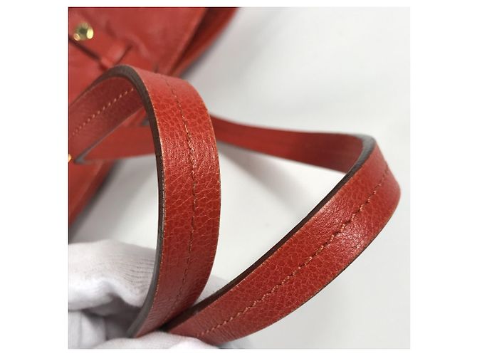 Borsa a Spalla Bucket Citadines PM in Monogramma Empreinte Louis Vuitton Rosso - vista 9