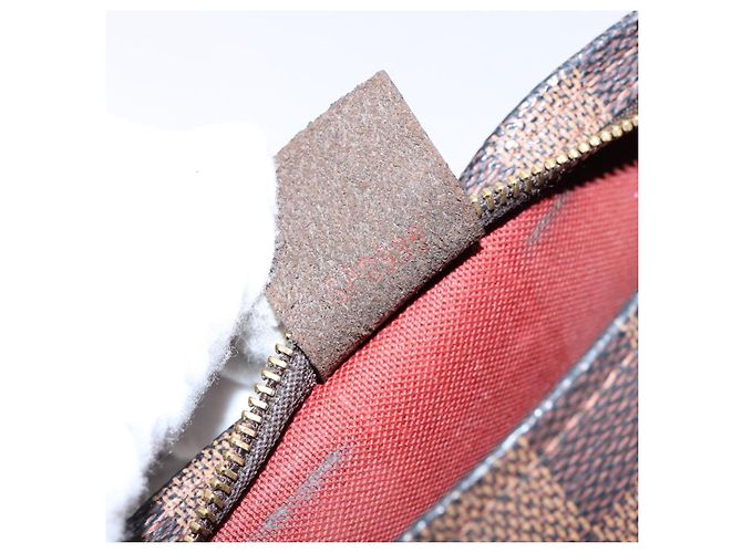 LOUIS VUITTON Pochette per il Trucco Damier Ebene N51982 LV Auth 136871 - vista 12