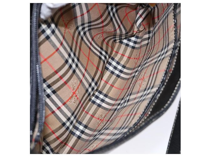 Autre Marque Borsa a Spalla Burberrys in Pelle Nera e Oro Auth BA4394 Nero D'oro - vista 20