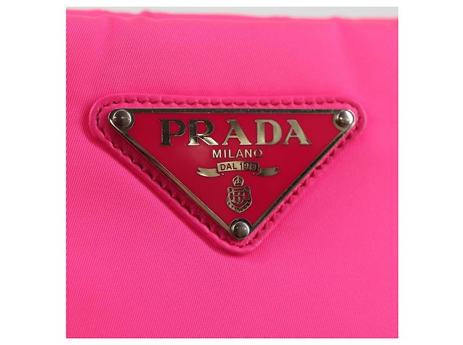 Borsa a spalla con catena Prada in nylon rosa argento autentica 134961M - vista 18