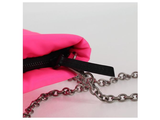 Borsa a spalla con catena Prada in nylon rosa argento autentica 134961M - vista 9
