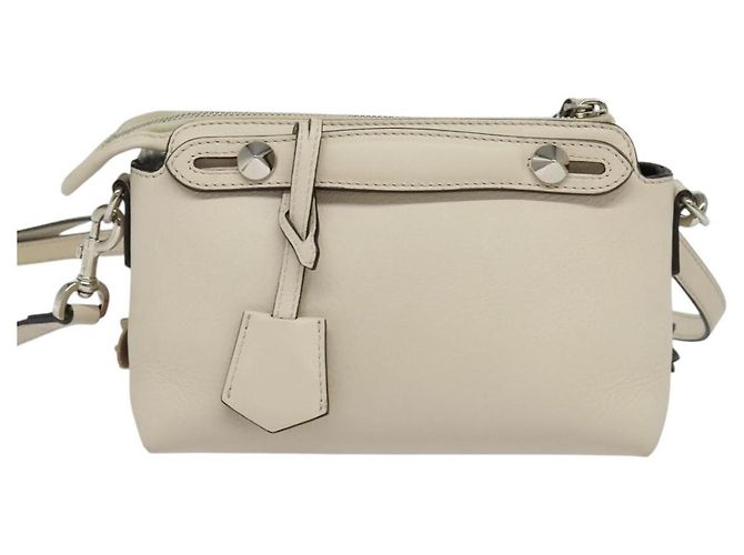 FENDI Borsa a Mano By The Way in Pelle 2 in 1 Beige Oro Auth 136115 - vista 2