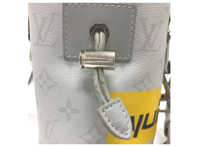 Bucket Borsa a secchiello Nano in tela Monogram Chalk bianco Louis Vuitton - vista 6