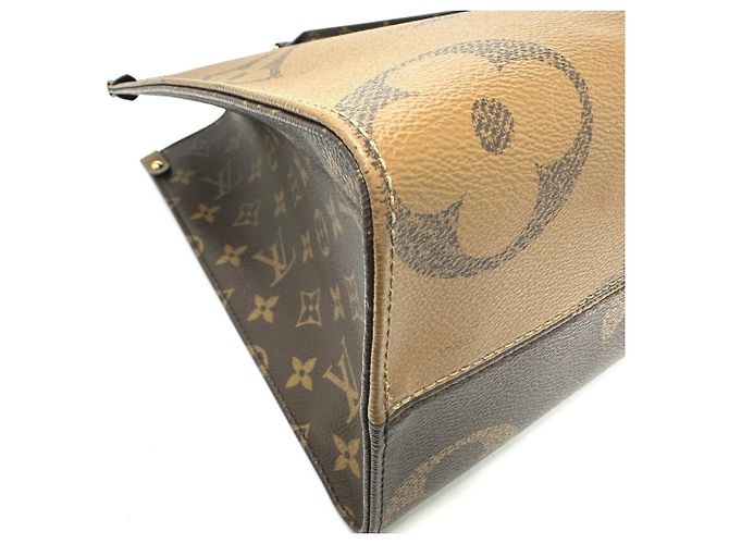 Borsa a Spalla Louis Vuitton Monogram On the Go MM Marrone - vista 7