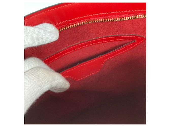 Epi Saint-Jacques Einkaufstasche von Louis Vuitton Rot - Ansicht 10
