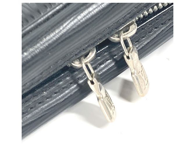 Borsa a tracolla Vivienne MM in Epi Louis Vuitton Nero - vista 5