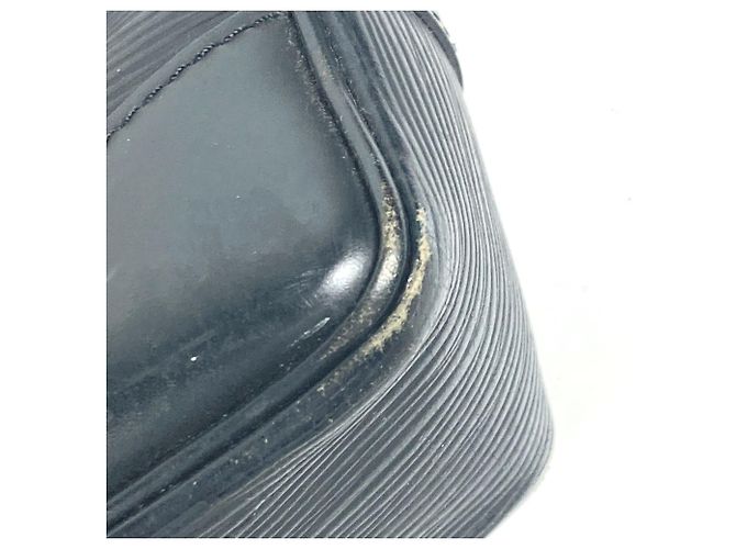 Borsa a tracolla Vivienne MM in Epi Louis Vuitton Nero - vista 7