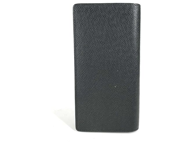 Portafoglio Lungo Brazza in Taiga Louis Vuitton Nero Grigio - vista 2