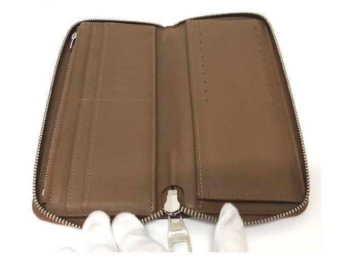 Louis Vuitton M58864 Zippy Wallet Brown - view 9