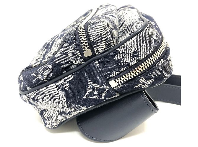 Bumbag Monogram Tapestry Louis Vuitton Blu navy - vista 5