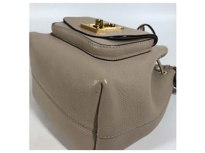 Borsa Lockme Bucket NV di Louis Vuitton Beige Sabbia - vista 7