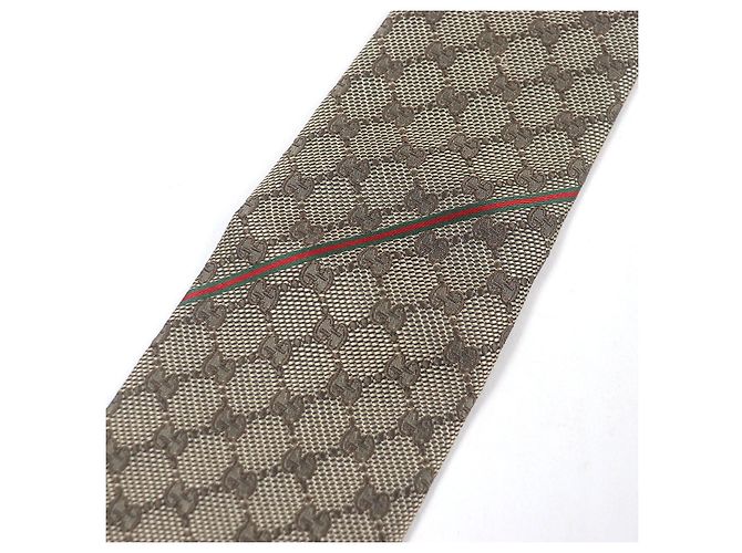 Cravatta in seta con logo GG di Gucci Beige - vista 5