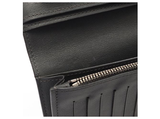 Portafoglio lungo Brazza in pelle Taurillon di Louis Vuitton Verde Grigio antracite - vista 7