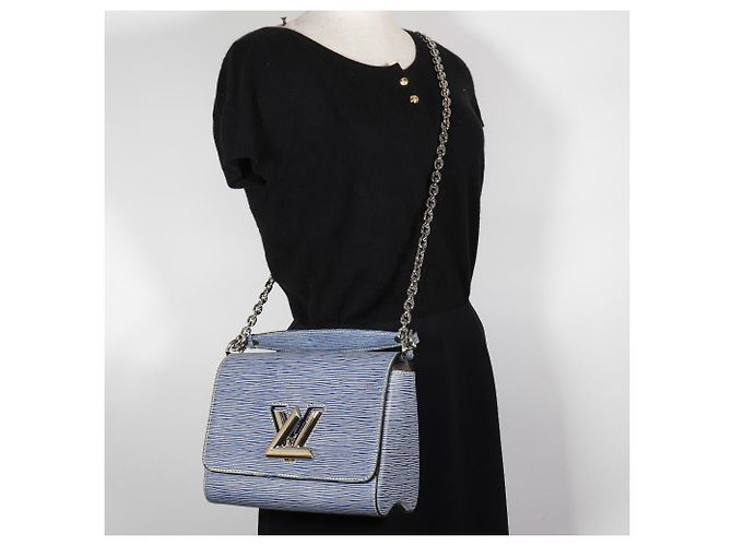Borsa a Spalla 2 in 1 Louis Vuitton Twist MM in Pelle Epi Blu - vista 19
