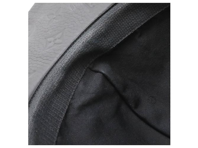 Louis Vuitton 1.1 Monogram Lederkappe Schwarz - Ansicht 5
