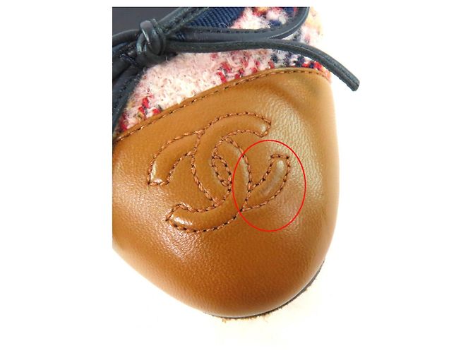 Sapatilhas de Tweed e Couro COCO Mark da Chanel Multicor - vista 13