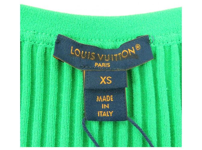 Top sin mangas Louis Vuitton de rayón
Top de rayón Verde - vista 6