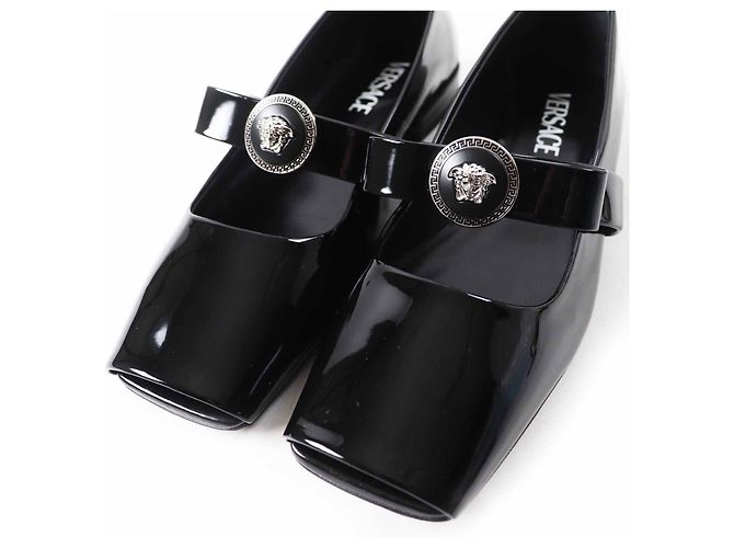 Lackleder-Pumps mit Jumbo-Band von Versace Schwarz - Ansicht 6