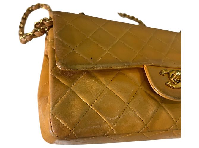 Timeless CHANEL Borsa Classica Doppia Media - Giallo Canarino Vivace - vista 13