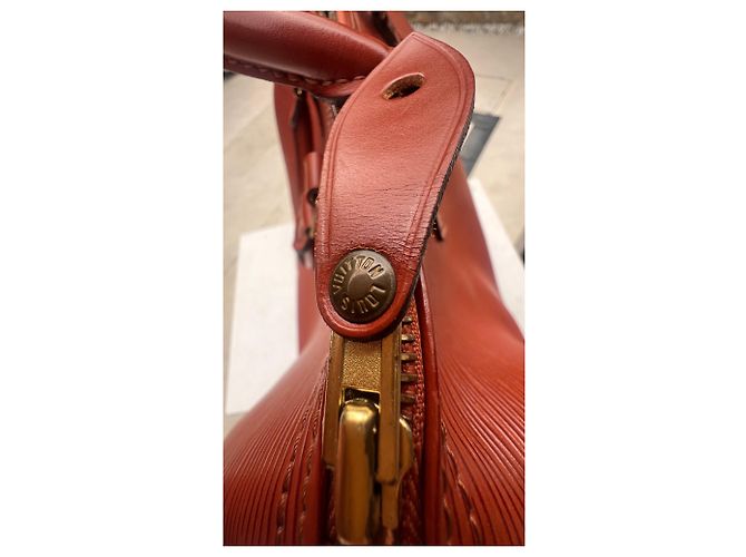 Louis Vuitton Speedy 30 in pelle Epi Marrone - vista 15