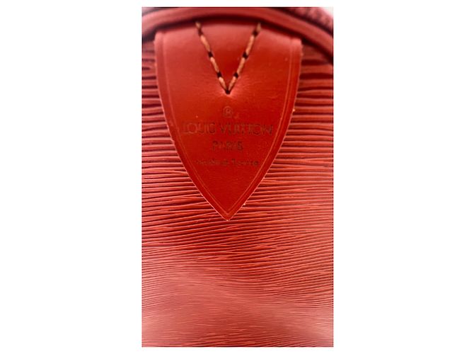 Louis Vuitton Speedy 30 in pelle Epi Marrone - vista 17
