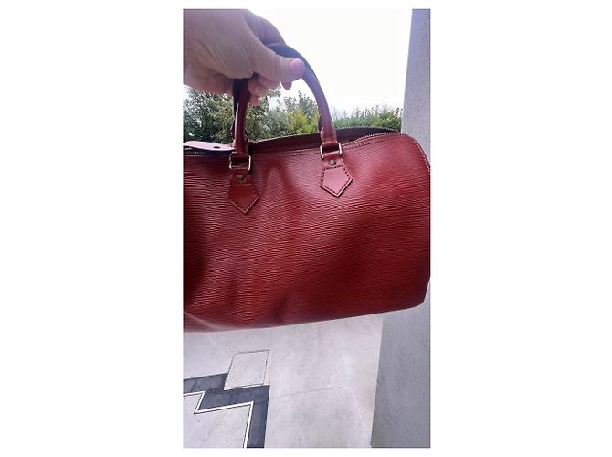 Louis Vuitton Speedy 30 in pelle Epi Marrone - vista 21