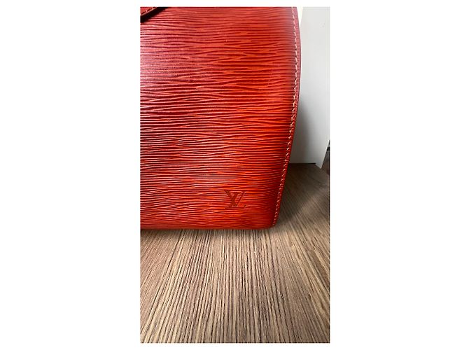 Louis Vuitton Speedy 30 in pelle Epi Marrone - vista 23