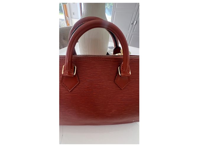 Louis Vuitton Speedy 30 in pelle Epi Marrone - vista 4