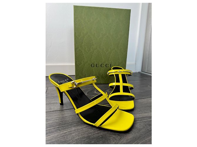 Marmont Gucci gelbe Gladiatorensandalen - Ansicht 2