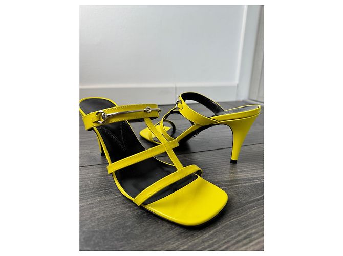 Marmont Gucci gelbe Gladiatorensandalen - Ansicht 3