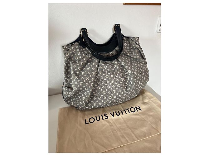 Louis Vuitton Encre Monogram Idylle Grigio - vista 2