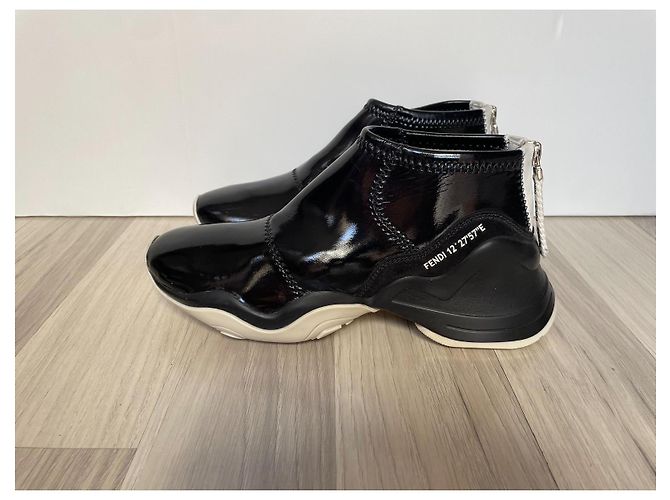 Fendi Sneaker Schwarz Synthetik - Ansicht 2