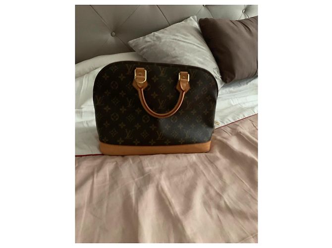 Bolso Louis Vuitton Alma Monograma Cuero Marrón Oscuro - vista 2