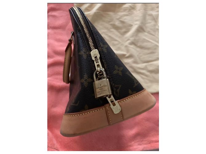 Bolso Louis Vuitton Alma Monograma Cuero Marrón Oscuro - vista 7