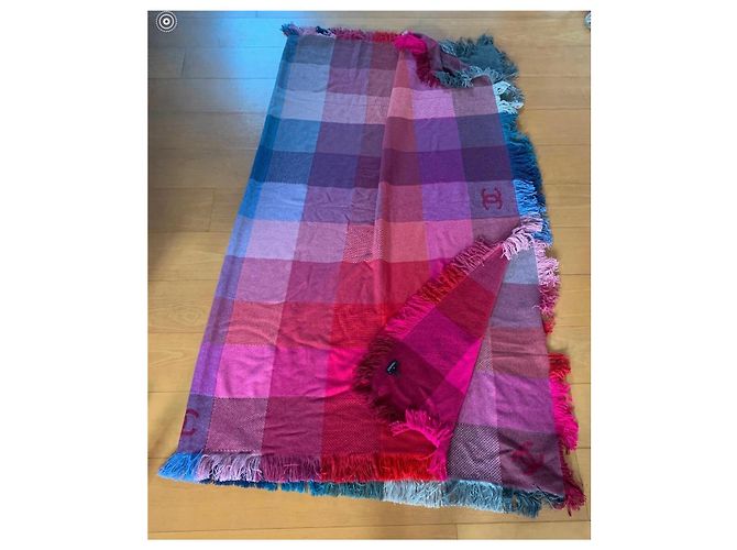 Chanel Kaschmirdecke blau rosa kariert mit CC Logo Pink - Ansicht 10