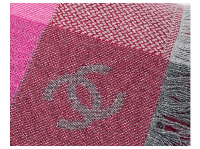 Chanel Kaschmirdecke blau rosa kariert mit CC Logo Pink - Ansicht 8