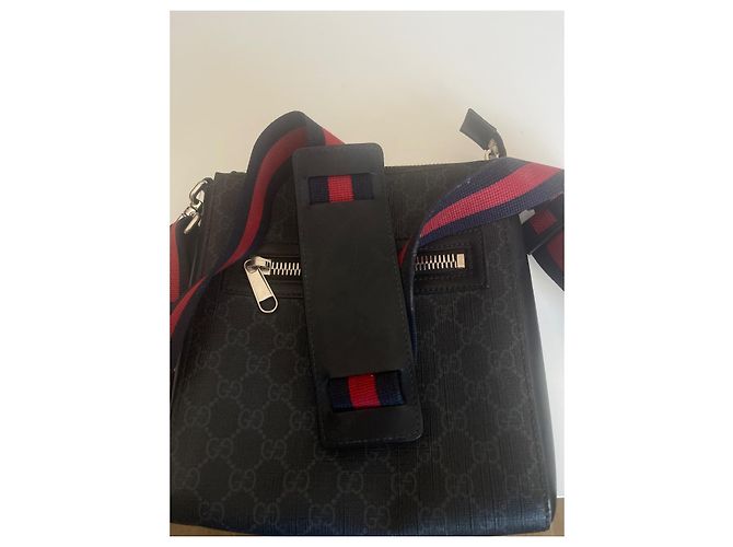 Borsa a tracolla Gucci in pelle nera Nero - vista 5
